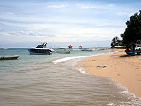 サヌールビーチ3