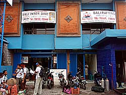 バリ インターダイブの外観