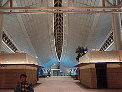 ���ې��^�[�~�i��