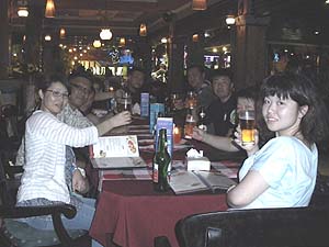 ���Ԃ�HHotel Prawita �̃��X�g����