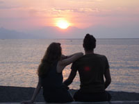 ���r�i�r�[�`�̗[��