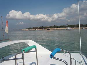 �{�[�g���猩���T�k�[���̕l��