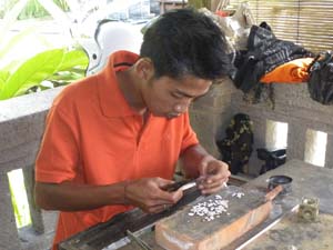 銀細工の作業場