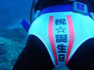 �j���a����