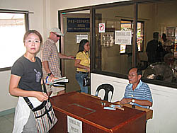 空港使用料P20を払う