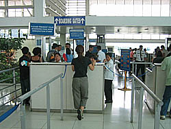 出国カウンター