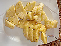 �{���̒��H