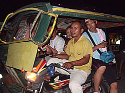 バタバタ乗車中