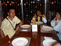 �H�����H�̗l�q