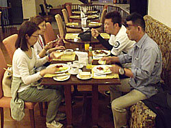 ���H���i