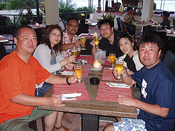 ���t���i