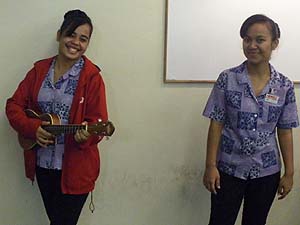 �M�^�[�������āE�E�E