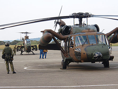 ���H���i