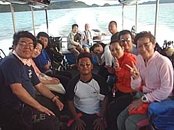 �D���̗l�q