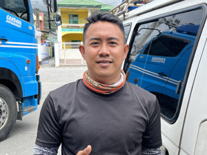 水牛ジャングルツアー