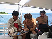 �o���J�T�O���������΂����ƋL�O�ʐ^