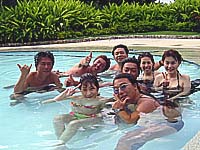 �z���C�g�T���Y�z�e���̃v�[���ɂ�