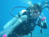 �L���x�c�T���S