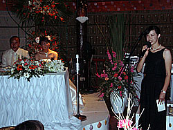 �F�l��\�̏j��