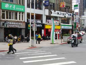 �w�O�̊X����