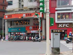 �w�O�̊X����