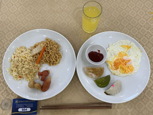 �{���̒��H