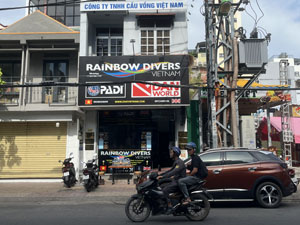 ���C���{�[�_�C�o�[�X