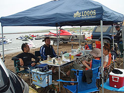 ����ł́E�E�E