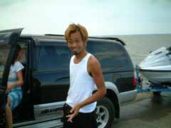 �A�鍠�ɂȂ��Č��C���o�Ă����I�F��������