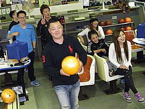 �{�E�����O���̗l�q