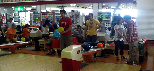 ボウリング中の様子