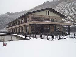 �C���t�H���[�V�����Z���^�[�ɂ�