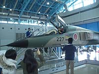 �W���i�[��