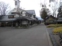 ���z�{��