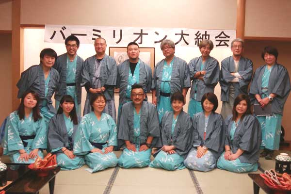 �S���ŋL�O�ʐ^