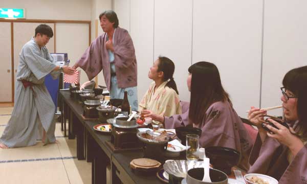 ����̗l�q