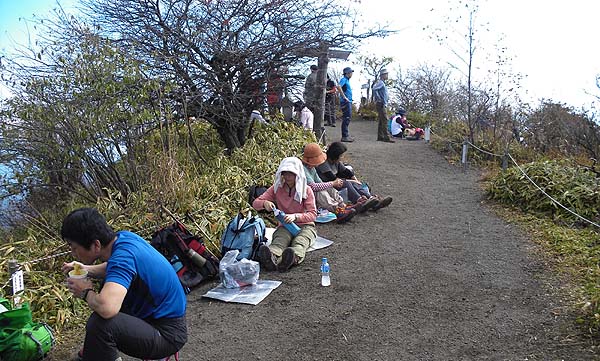 ��ԉB�R �R��