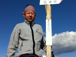 �s����������