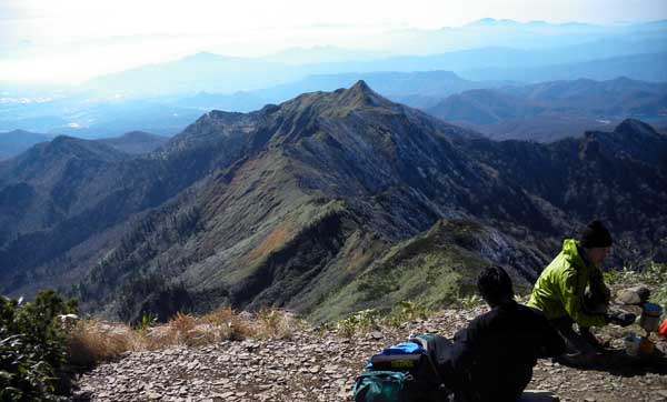 �Ő���i��