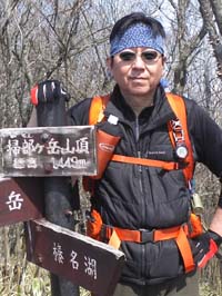 �s����������