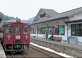 �����w����Z���^�[