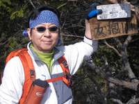 �s����������