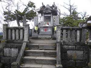 ���@���x�R��(1329m)