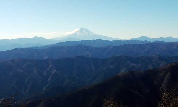 大岳山山頂からの眺め