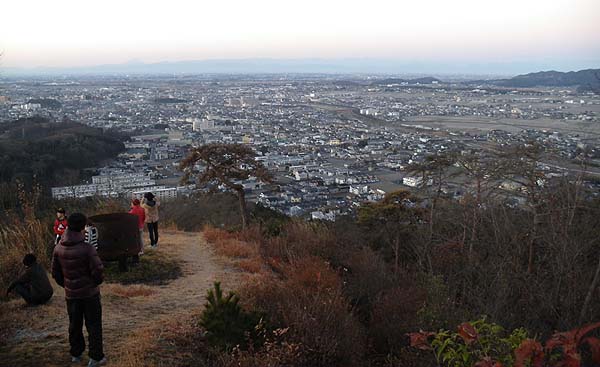 �R������̒��� 