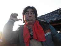 �a������