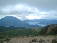 �R������̌i�F