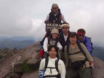 大国主命の前で記念写真