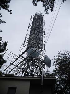 NHK�̒��p��