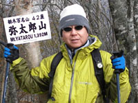 �s����������